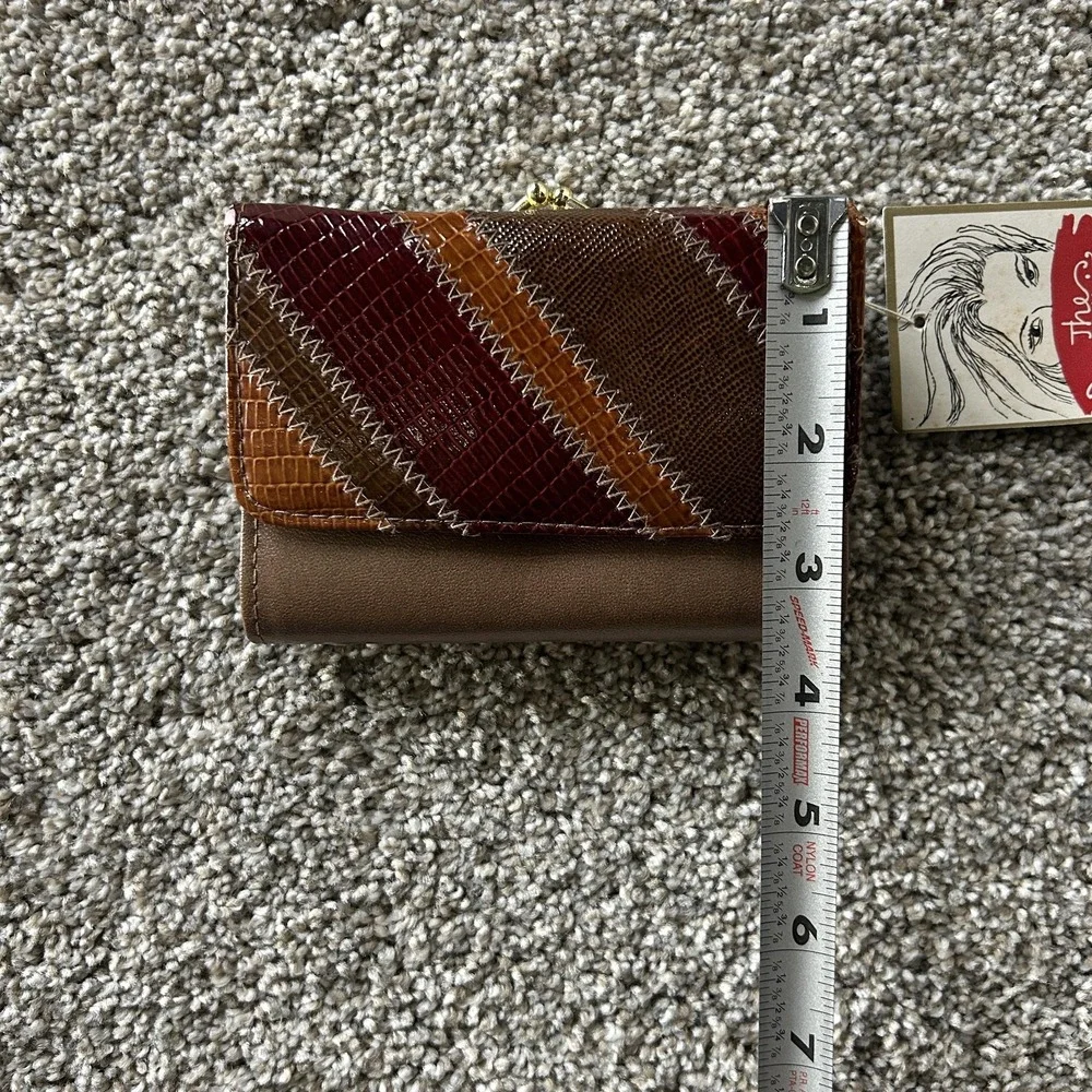 Vintage Aristocrat Wallet Womens One Size Brown Stripe Everything Clutchlet